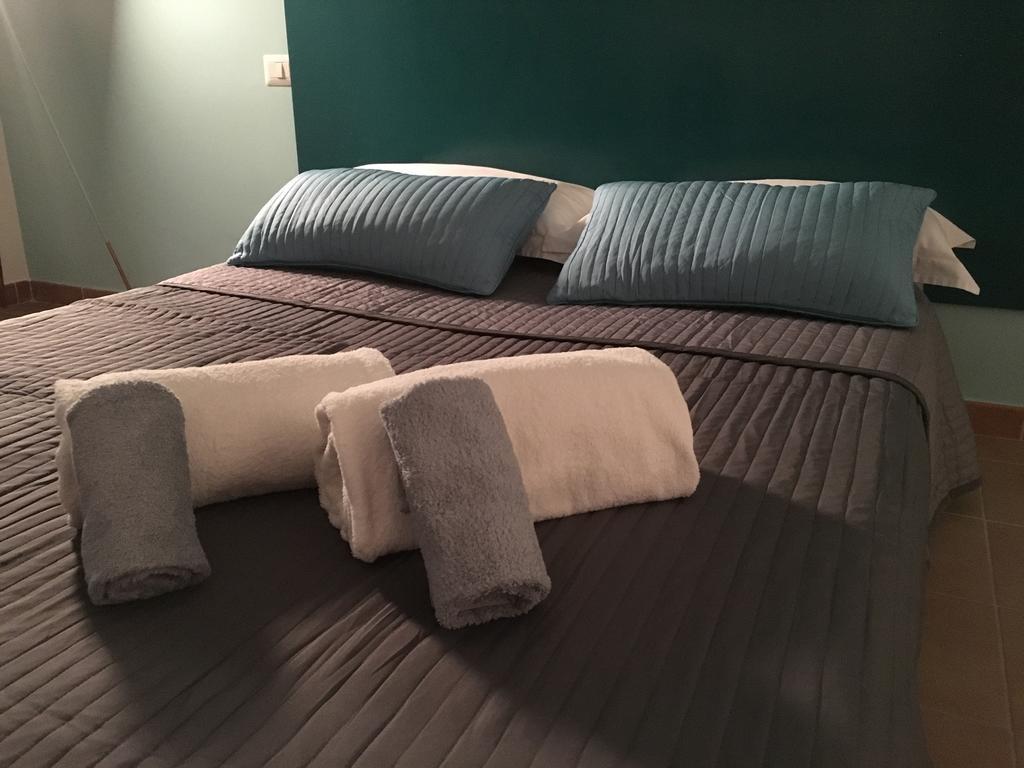 Bed and Breakfast Dormi A Roma Екстер'єр фото