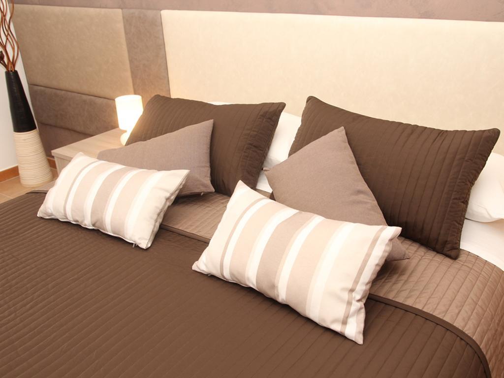 Bed and Breakfast Dormi A Roma Екстер'єр фото
