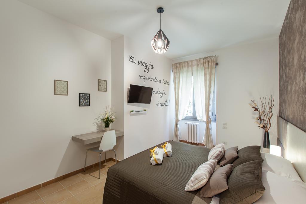 Bed and Breakfast Dormi A Roma Екстер'єр фото