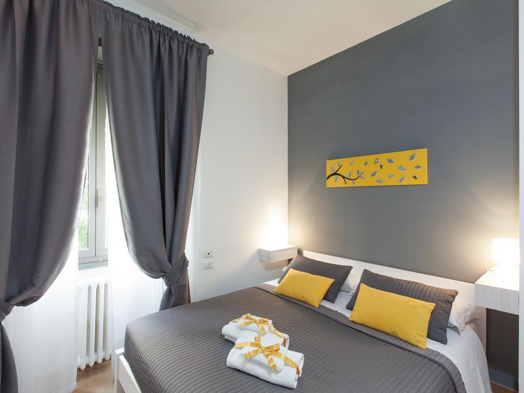 Bed and Breakfast Dormi A Roma Екстер'єр фото