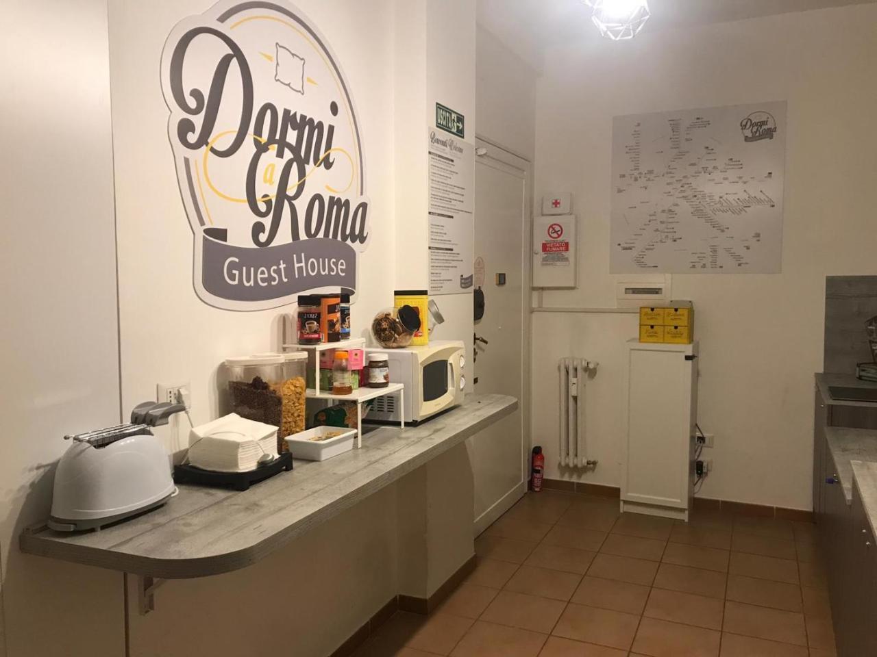Bed and Breakfast Dormi A Roma Екстер'єр фото